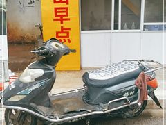 -文山荷鲜居(翠湖店)