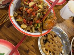 -冶建镜子·老南昌大排档·江西虾王(总店)