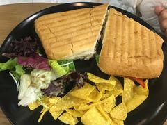 -HELLO 27 意面·沙拉·帕尼尼