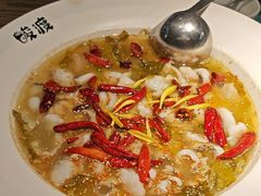 -酸渡·老坛酸菜鱼·现炒下饭菜(港惠新天地店)