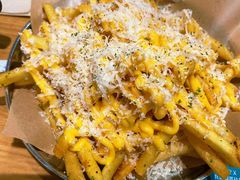 -HELLO 27 意面·沙拉·帕尼尼