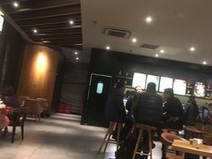 -星巴克臻选(莘庄仲盛店)