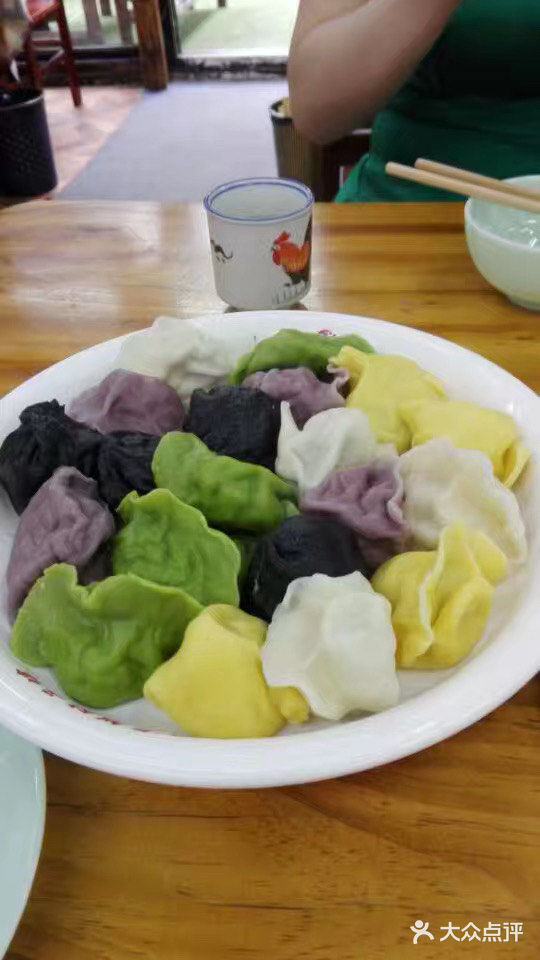 青岛往事：栈桥、后天宫、中山路步行街、