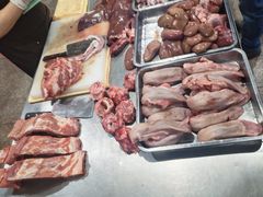 -标记美食新鲜猪杂(兴南大道店)