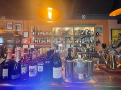 -SISTERS BAR RESTAURANT川意酒馆(嘉善老市H楼店)