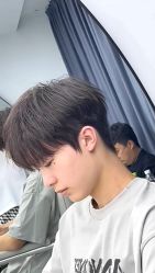 -尤司男士国潮理发馆
