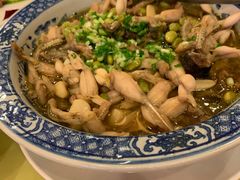 -山明水秀大饭店