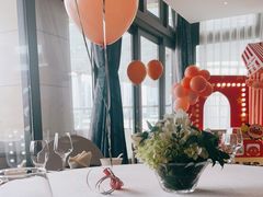 店内布置-RIVIERA 松鹤楼(外滩店)