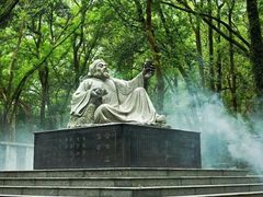 -三叠泉瀑布