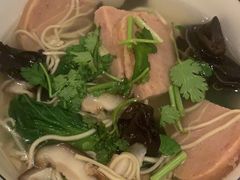 -上海宝华万豪酒店