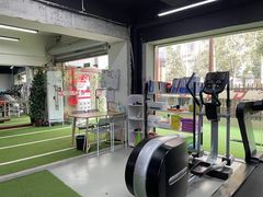 -征成健身连锁私教工作室(九公里店)