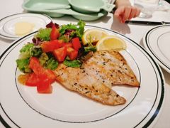 -Wolfgang’s Steakhouse 沃夫冈牛排馆(上海白玉兰广场店)