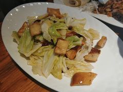 包包菜炒馕-疆里疆外·和田烤肉·清真
