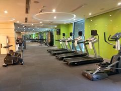 -上海虹桥西郊假日酒店