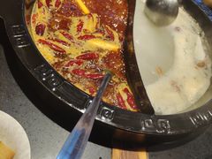 -周周有辣火锅馆(玖耀里店)