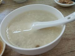 稀饭-一品鲜鱼锅贴(人民一路店)