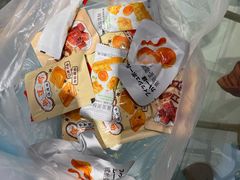 -名创优品(北京新中关购物中心地铁层店)