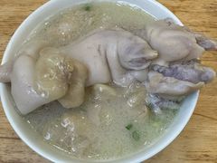 -雷祖芳老妈蹄花店