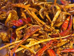 辣炒墨斗鱼爪-西塔老太太泥炉烤肉(温州首店万象城黑金店)