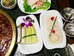 -小天鹅火锅·一线江景洪鼎旗舰店(洪崖洞店)