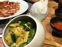 蒜泥拍黄瓜-三人行骨头王火锅(长寿店)