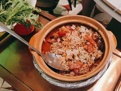 一级腊味煲仔饭-洪氏嗨捞·广东猪肚鸡·椰子鸡火锅(西咸万象城店)
