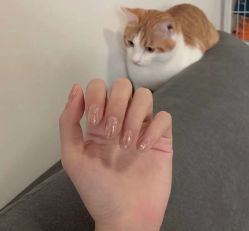 -苏彩·皮肤管理美甲美睫