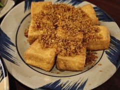 -Cuc Gach Quan Restaurant