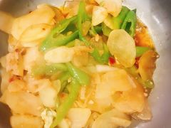 干锅土豆片-乌镇那一年小院主题餐厅(甘泉西路店)