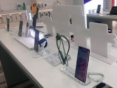 -荣耀授权专卖店(黄浦浙江中路店)