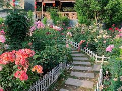 -玫瑰庄园·自助烧烤·烤全羊·团建拓展(龙泉山店)