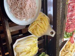 -嘎洒汤锅·花腰傣美食
