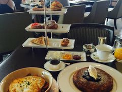 -Cafe Gray Deluxe