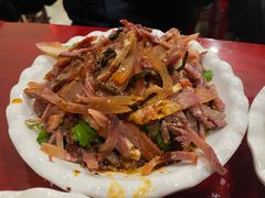 -金杨拉面王小吃面馆·牛三宝面·红烧牛肉粉