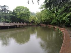 -上海市龙华烈士陵园