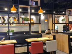 大堂-大鼓米线(长宁建滔广场DM店)