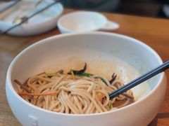 鸡丝凉米线-云海肴·汽锅鸡·云南菜(苏州中心店)