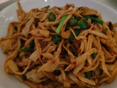 -泉上·发现DISCOVERY ·黔菜餐厅(银海元隆广场店)