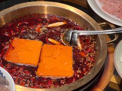 -小天鹅火锅·一线江景洪鼎旗舰店(洪崖洞店)