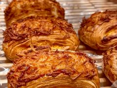 焦香椰蓉奶酥包-好利来(团结湖店)