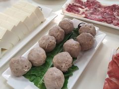 -三头牛·潮汕牛肉生蚝火锅 (夏湾店)