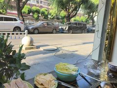 -尚品牛味汤锅火锅(康定总店)