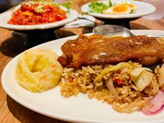 -玛格萝妮(汇智国际商业中心店)