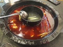 -重庆烧鸡公火锅(簋街店)
