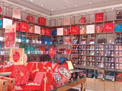 零售区-VENCHI 闻绮(北京国贸商城店)