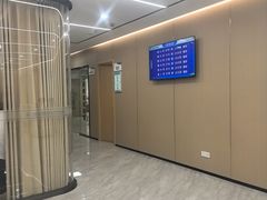-上海大学附属上海和平眼科医院