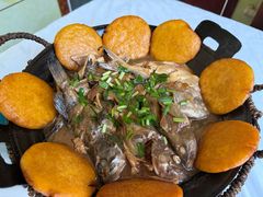 -宾朋海鲜饭庄(兴海路店)