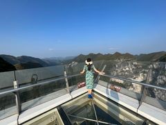 -百色大石围天坑群