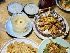 -九锅一堂酸菜鱼(学府凯德店)