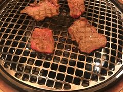 -焼肉まんぐう